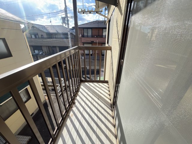 メゾン津々山台のバルコニー