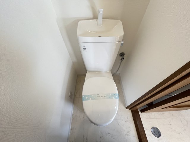 メゾン津々山台のトイレ