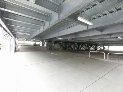 【駐車場】 | ブルーハーバータワーみなとみらい