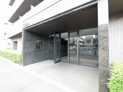 【エントランス】 | ルーブル大森山王