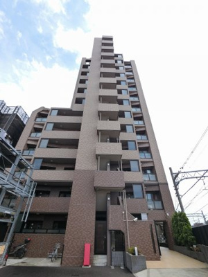 【外観】 | グランイーグル大森Ⅲ | 南西角部屋につき陽当り・通風良好。廊下側も人通りが少なくプライバシーを保てます♪