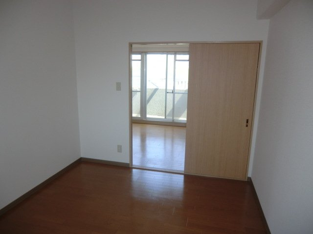 大阪市淀川区新北野３丁目の賃貸マンションの洋室