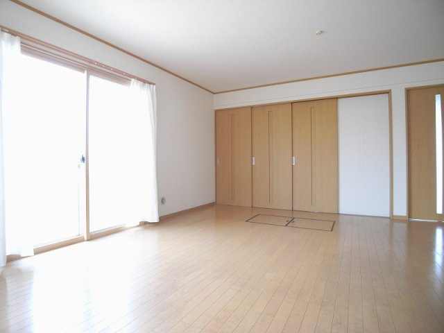 【居間・リビング】 | サンルネス鶴見