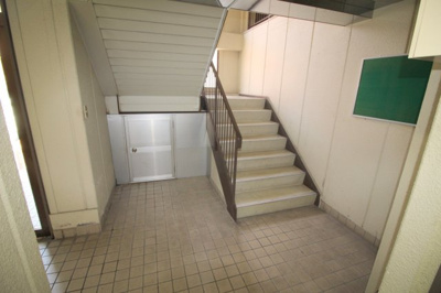 【エントランス】 | スタジオ108ソシエ本町