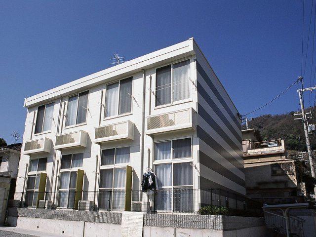 レオパレスブルーバリーの外観