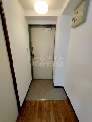 【玄関】 | 世子麟 | 明るい玄関です