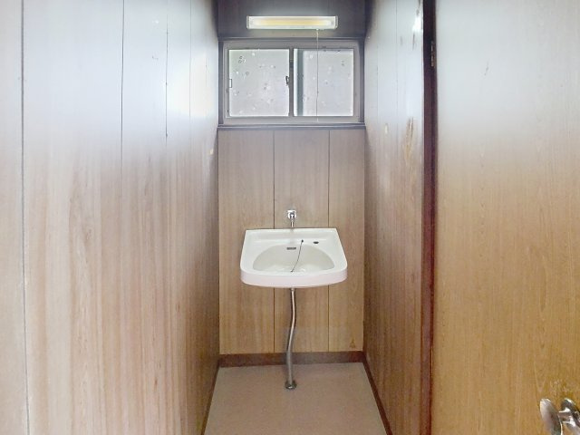 印役5丁目6-45貸家の設備