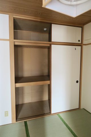 メゾン難波の収納