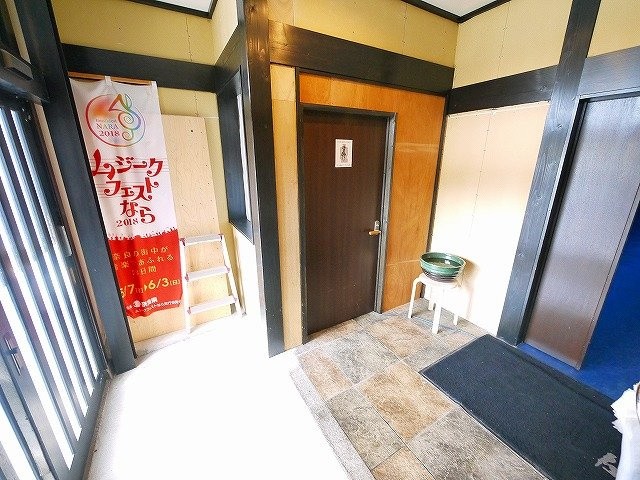 勝南院町テナントのその他共用部分|共用出入口