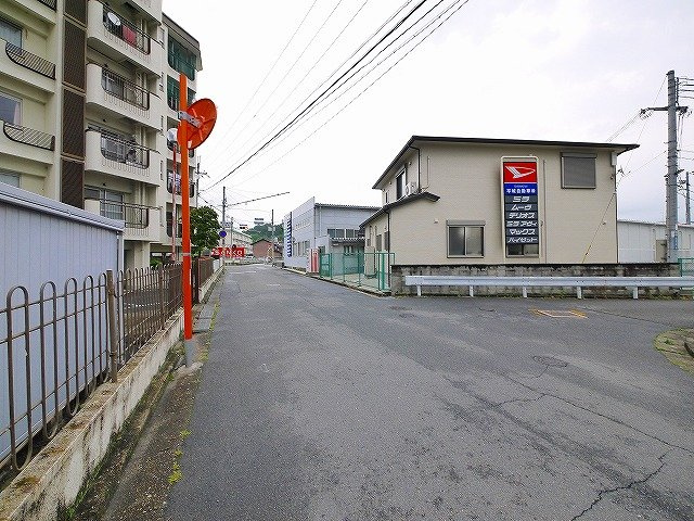 秋篠サンパレス店舗の周辺