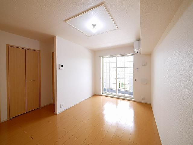 プロミネントの居間・リビング|おしゃれなリビングです