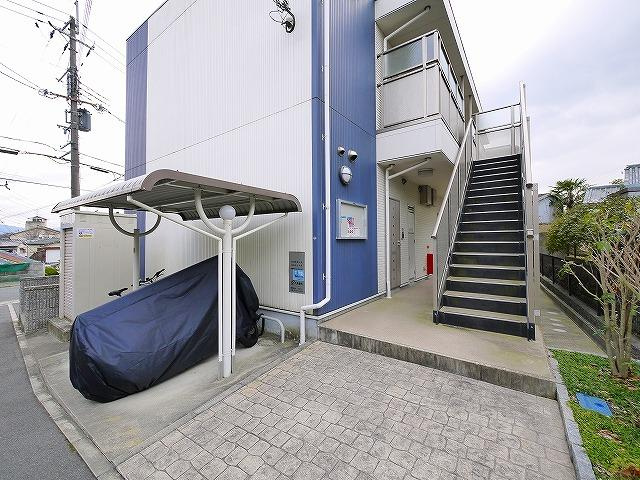 アバンツァートのエントランス|ゆとりのあるエントランスです