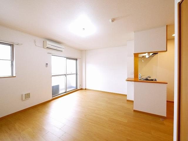 アバンツァートの居間・リビング|リビングです