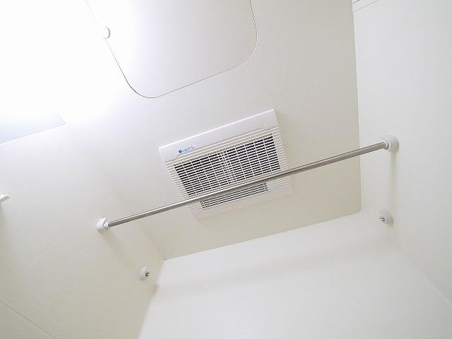 アバンツァートの設備|浴室乾燥機