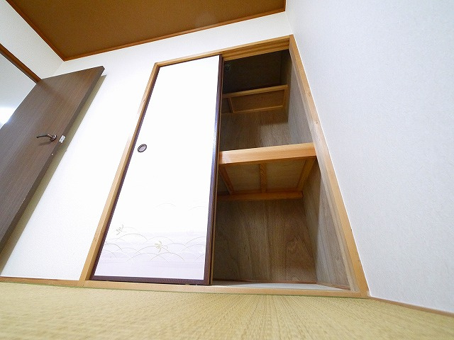 メゾン富雄の収納