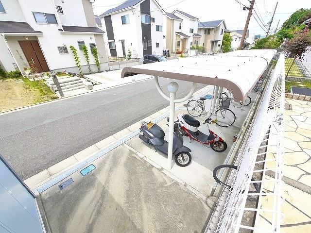 フラン　コリーヌのその他共用部分