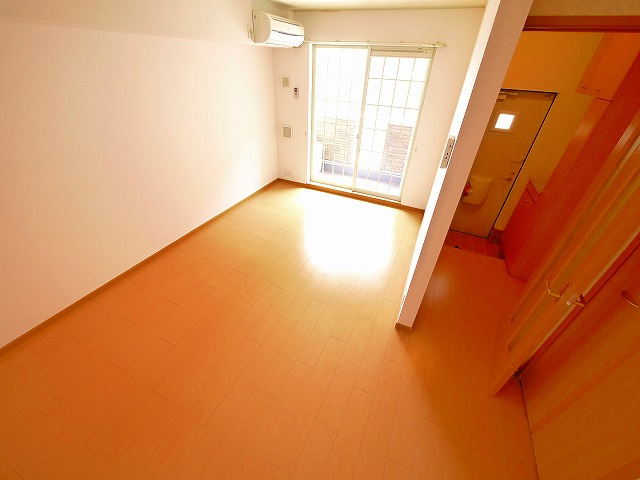 フラン　コリーヌの居間・リビング|ゆったりとしたリビングです