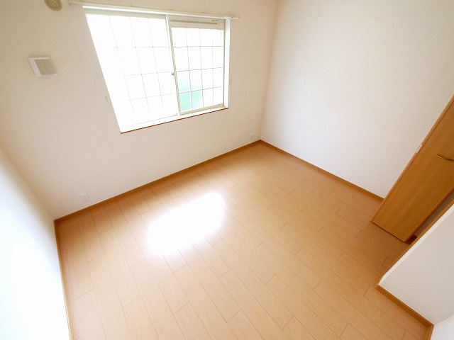 フラン　コリーヌの洋室|ゆったりした洋室です