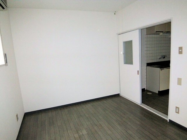 コーポNTAの寝室