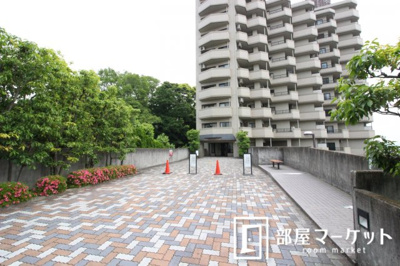 【エントランス】 | 豊田アイリス