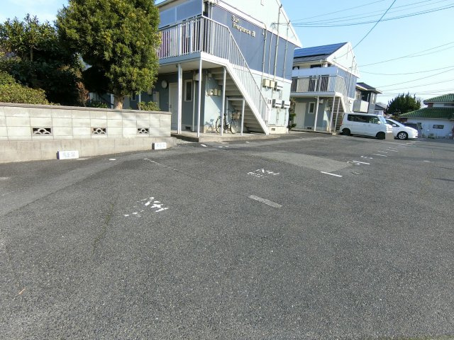 サンフレグランス　B棟の駐車場