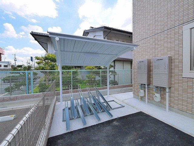 シエル　グランのその他共用部分|屋根付きのスタンド式駐輪場