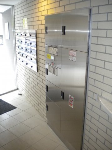 フロンティア駒込のその他共用部分|宅配ボックス