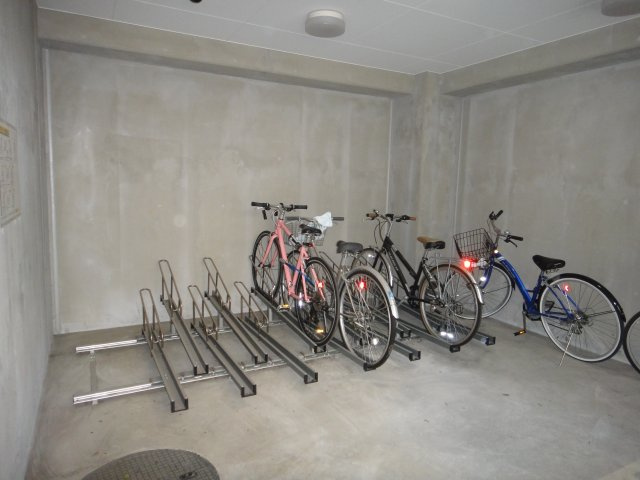 フロンティア駒込のその他共用部分|自転車置き場（各戸１台無料）