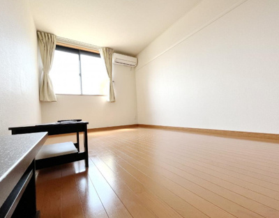 【洋室】 | メルベーユ泉