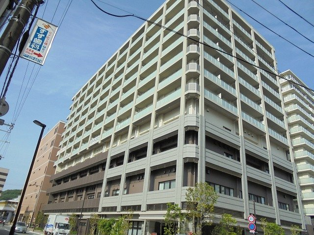 マスターズセーヌ三田駅前の外観