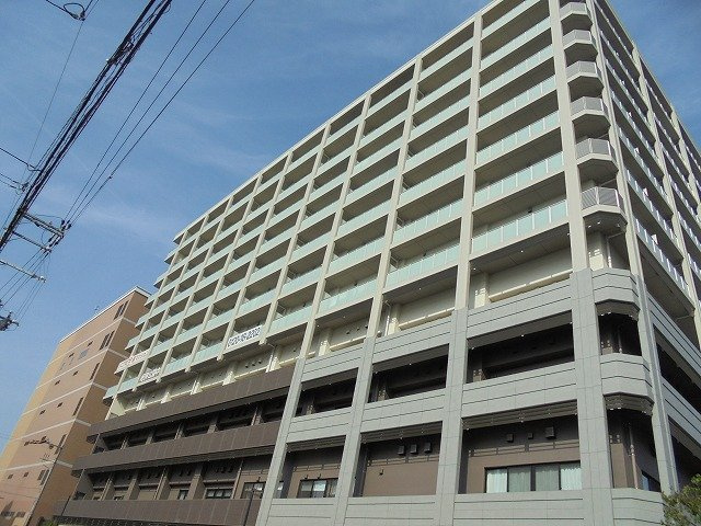 マスターズセーヌ三田駅前の外観