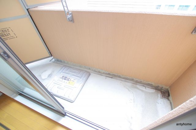 88堂島ウイング　仲介手数料無料のバルコニー