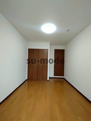 【洋室】 | ロイヤル高槻