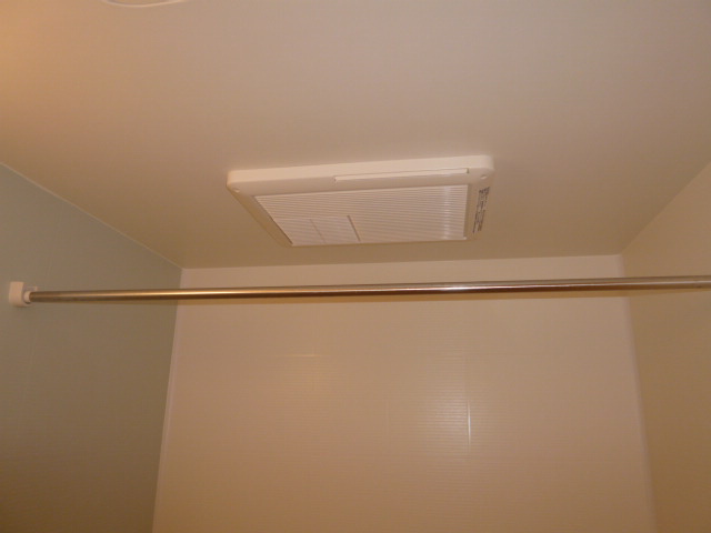 カーサエスペランツァの浴室|浴室乾燥機