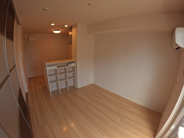 【居間・リビング】 | プレミアム九番館