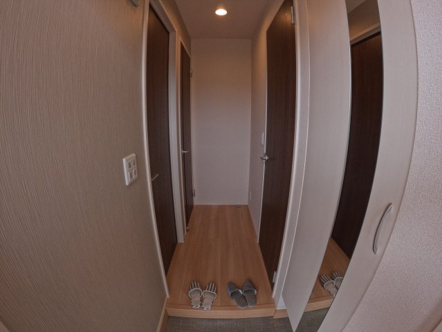 【玄関】 | プレミアム九番館
