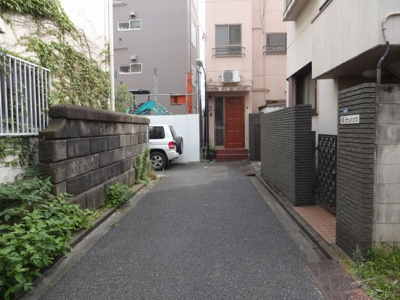 【周辺】 | 楓タウンハウス | 楓タウンハウス　物件前