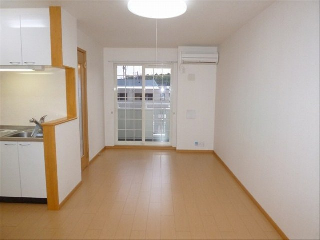 リトル・ノアCの居間・リビング