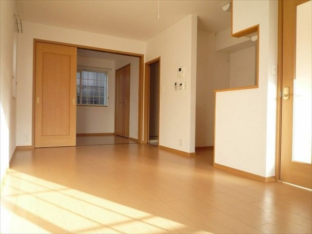 リトル・ノアCの居間・リビング