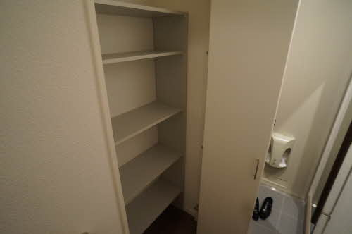 シャーメゾン・フォルトーナの玄関