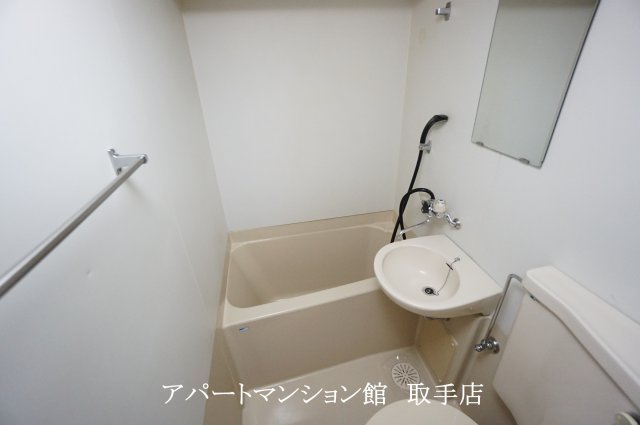 ブルックスとりでの浴室