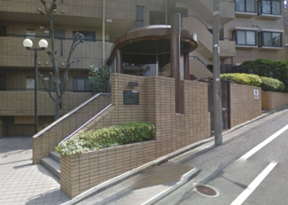 【エントランス】 | 東急池上線「長原」駅徒歩12分。