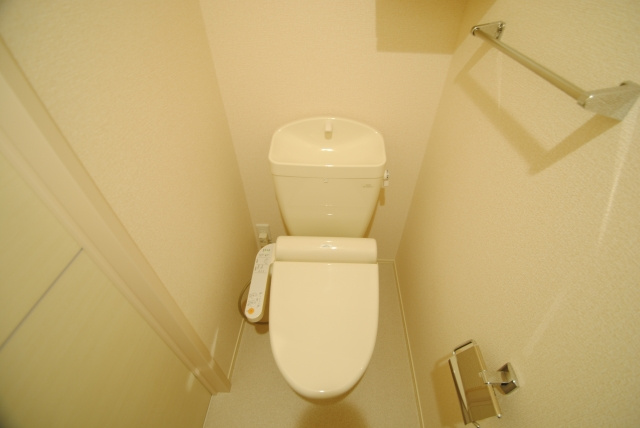 ラーン・サバーイⅡのトイレ|内装イメージ：同物件別室