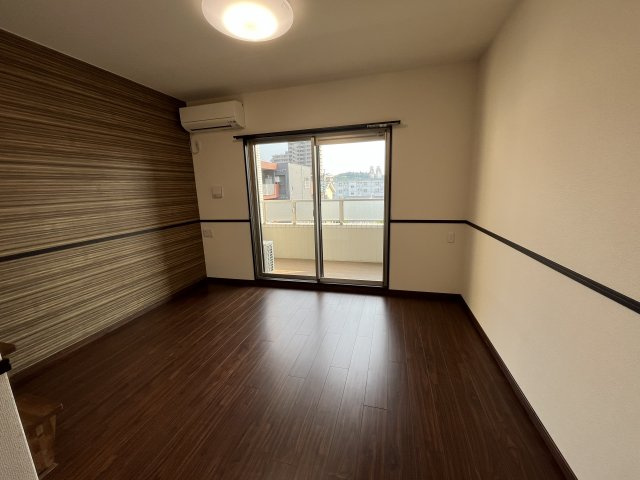 バンベール鶴島の居間・リビング