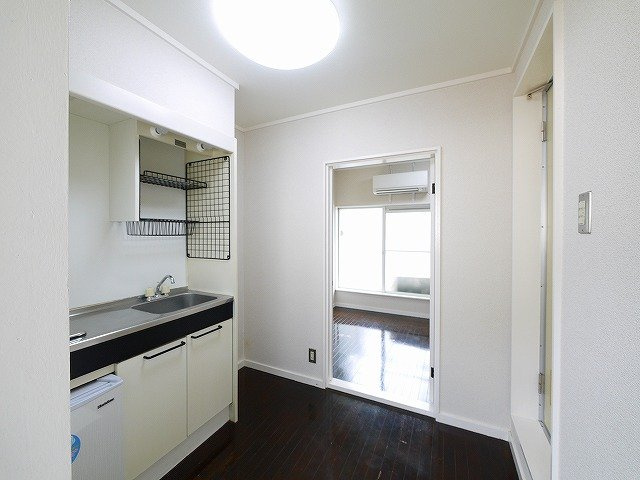 エムズ富雄のキッチン|コンパクトなキッチンで掃除もラクラク