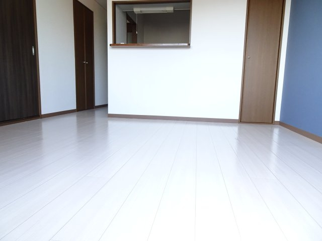 アメニティパークCの居間・リビング