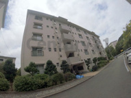 箕面如意谷住宅16号棟の画像