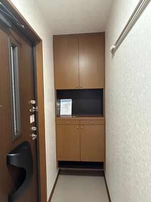 【玄関】 | グリーンテラス長野A