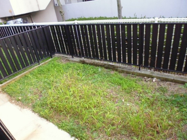 ハイツデアイの庭