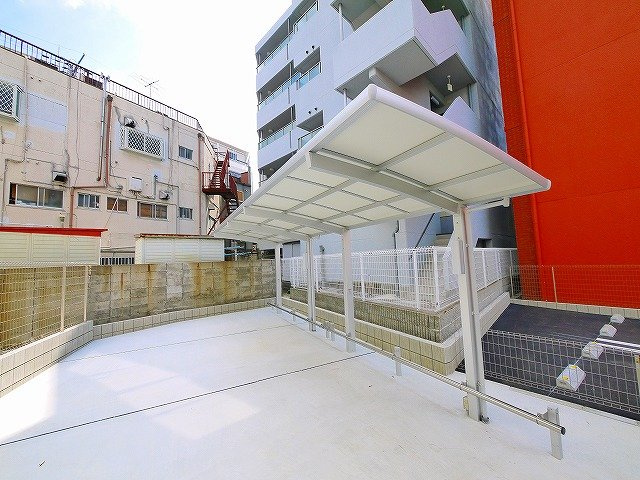 オンディーヌ富雄のその他共用部分|駐輪場